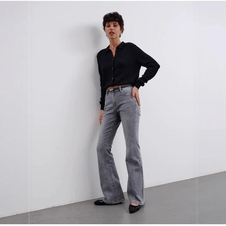 2025 Neue Micro-Flare Damenjeans - Herbstkollektion