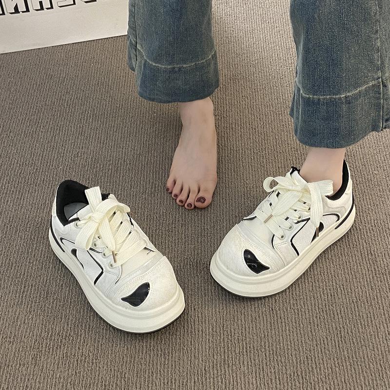 

New niche design board shoes women s tide spring and summer color matching national tide soft leather casual sports shoes light mouth single shoe 40