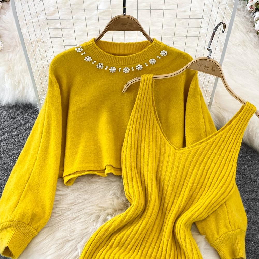 Celebrity Temperament Round Neck Beaded High Waist Short Belly Button Sweater Two-piece Set Spice Girl Knitted Vest Dress