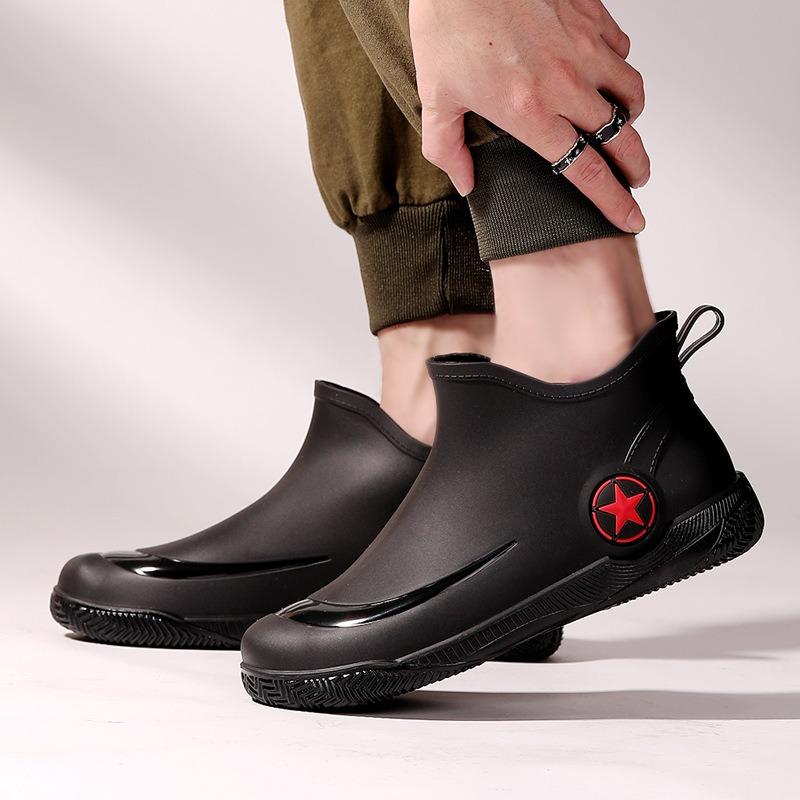 New men's rain shoes low-top rain boots trendy men's fashion water shoes four-season velvet waterproof outer wear