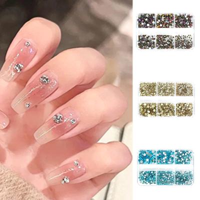 Strass per unghie flatback a 6 griglie Mini ciondoli per unghie a forma di diamante Gemme di cristallo 3D Gioielli Fai da te Manicure Parte di decorazione per unghie