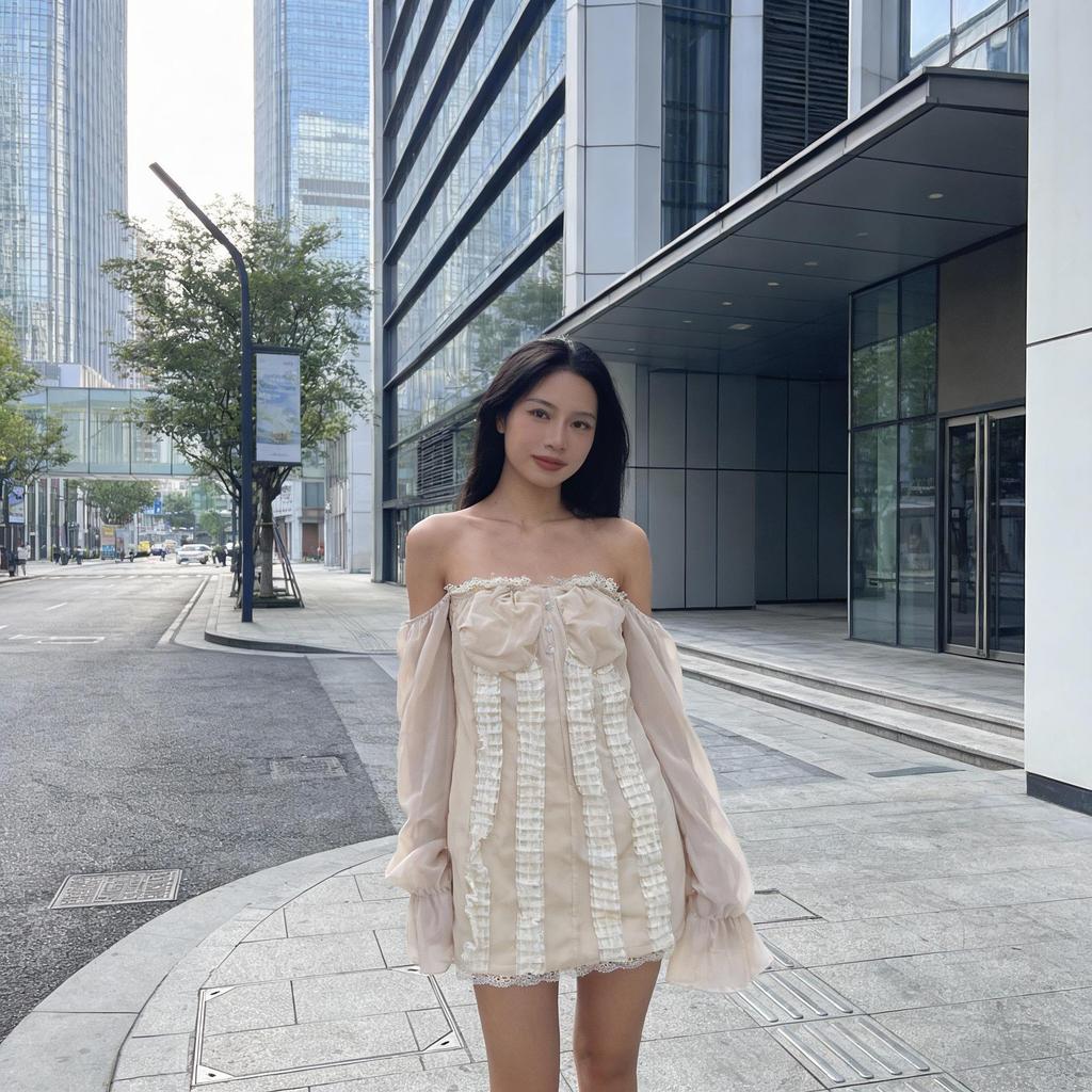 Elegant Lace-Trim Lantern Sleeve One-Shoulder Dress - Slim Fit, Hip-Hugging Short Skirt