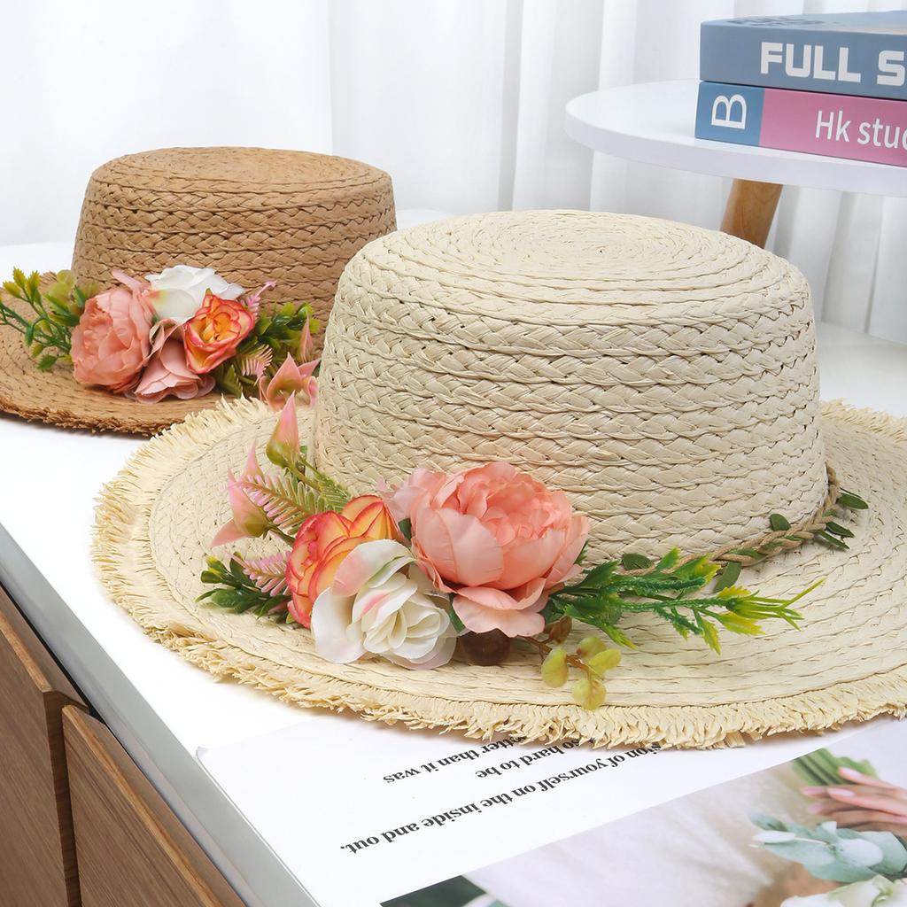Ladies Straw Hat Flower Sun Hat Burr Elegant Travel Beach Hat Hand Knitted