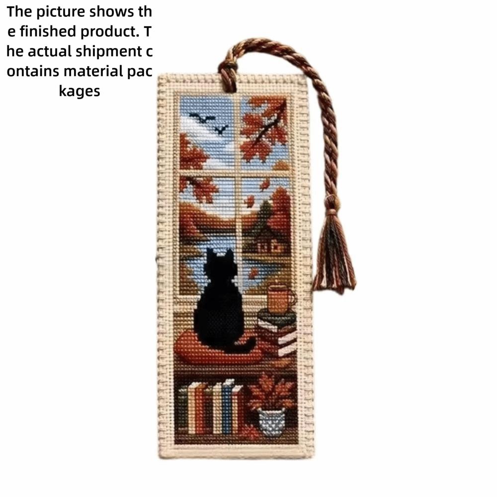 Handcrafted Embroidery Page Marker Seasonal Cat Book Page Marker  for Book Lovers