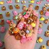 20 Mixed Capybara & 1 Suitcase,Colorful Fun Glow-in--Dark Cute Cartoon Capybara Ornaments, Fantasy Cartoon Animal Pendants Crafts