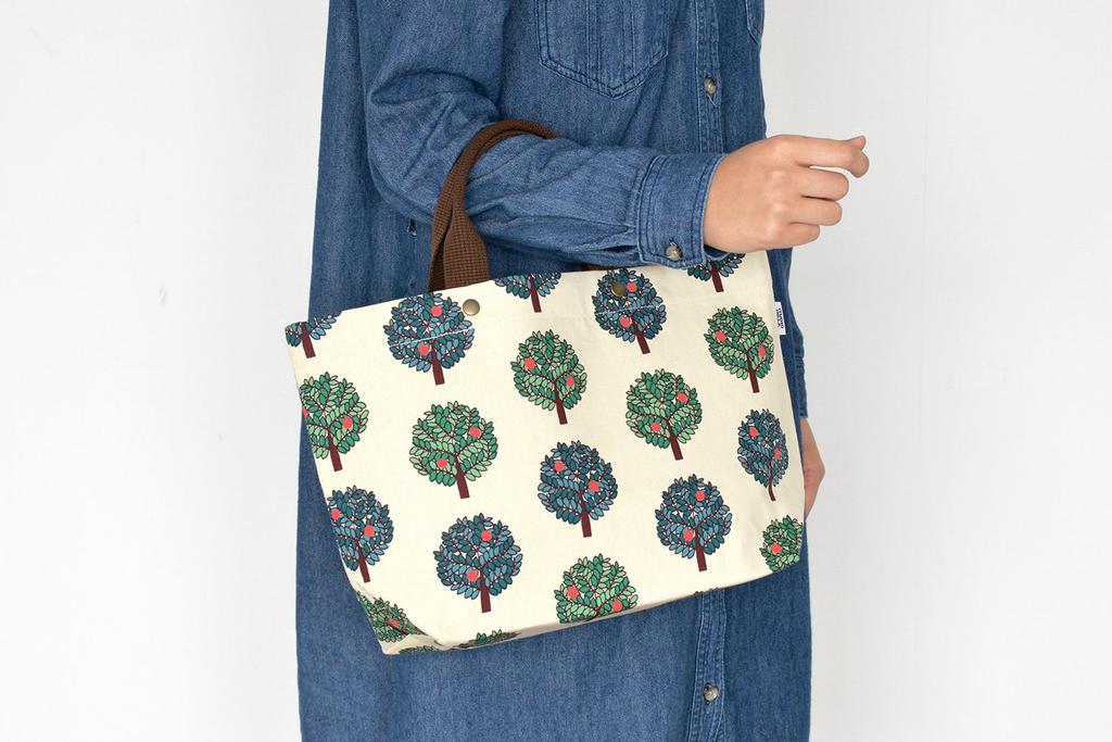 Rene Dew Daily Tote Bag by Studio Hilla, Hedelma Poo, Beige, 55430008