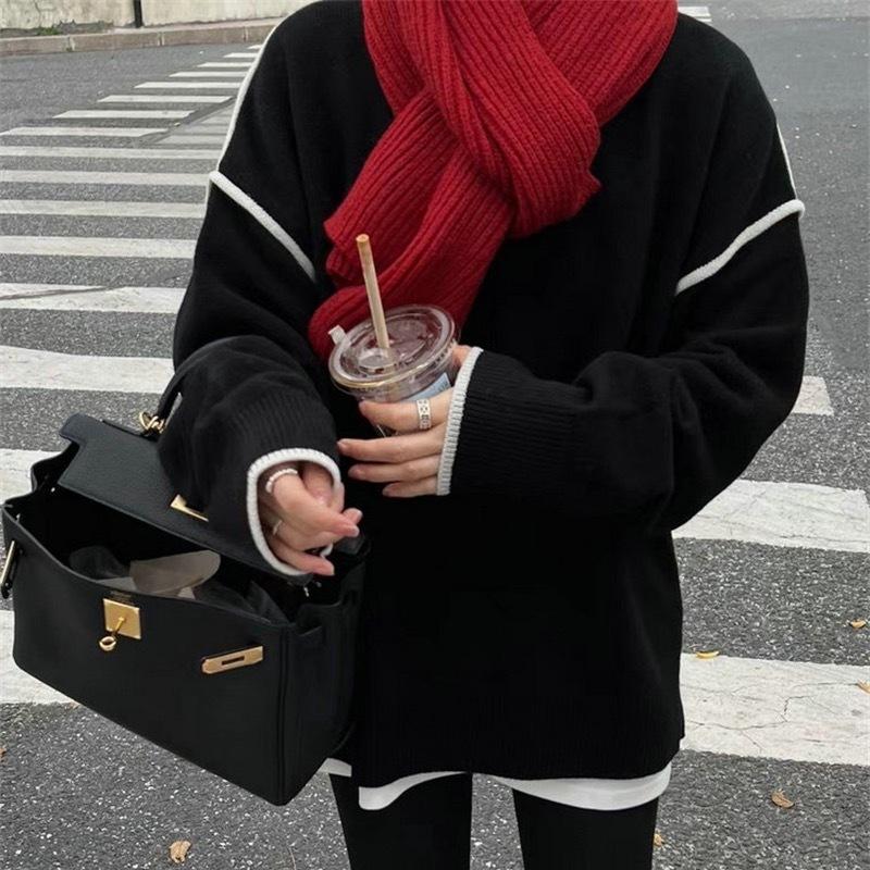 Autumn and Winter Sweater Women's Literary and Retro Loose and Simple Crew Neck Top Design Contrasting Color Versatile Pullover Knitted Sweater