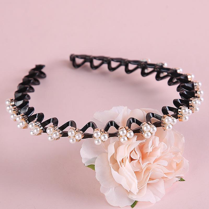 Весенне-летняя жемчужная плетеная повязка на голову: Изящный аксессуар для завершения прически для женщин