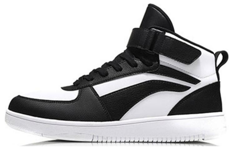 Li Ning Knight Mid top Skateboard Shoes Men s Black White AGCM163-6 39.5