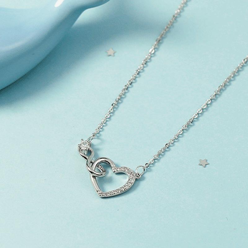 Unlimited Love Necklace for Women, Trendy and Linked Double-Ring Clavicle Chain