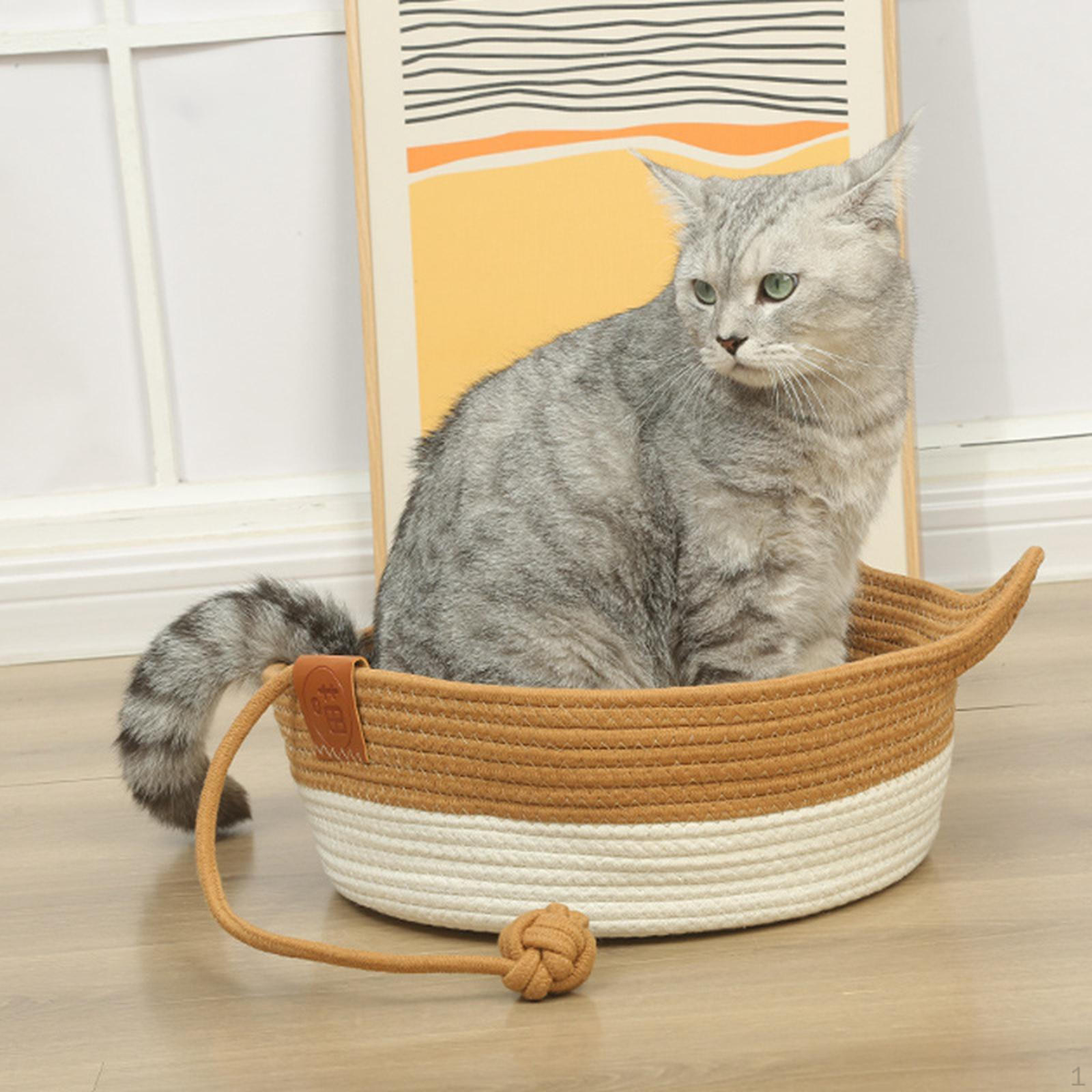 Retreat: Portable Pet Bed for Feline Friends S