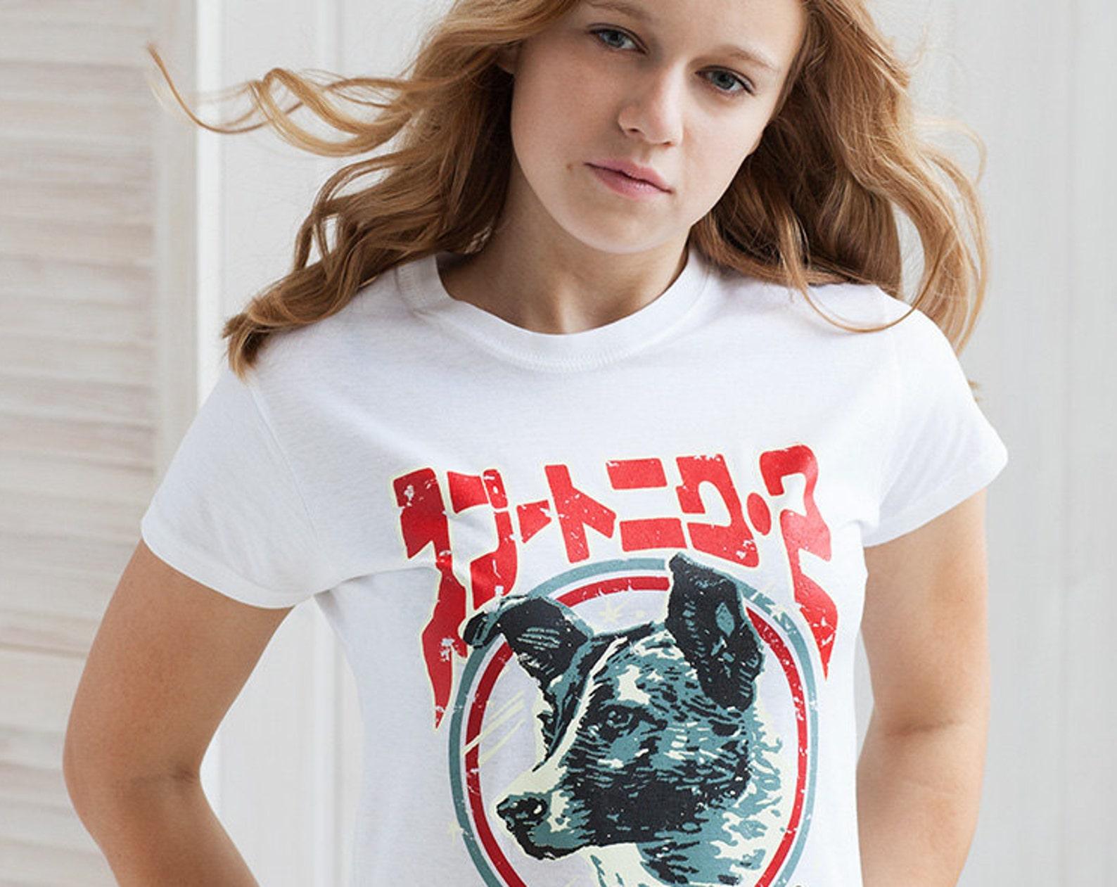 Laika Space Dog T-Shirt: Retro Japanese, Soviet Space Program L