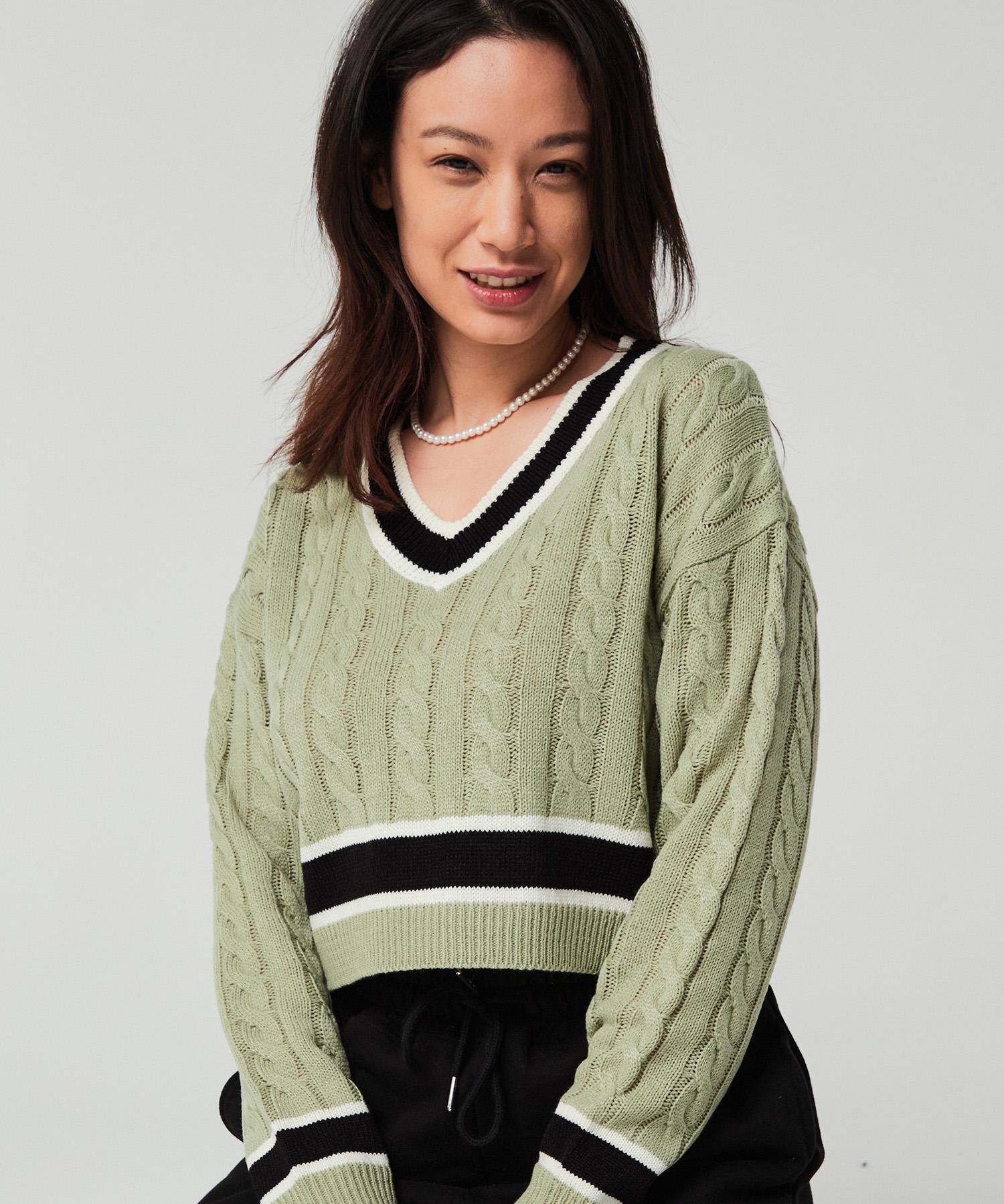 Awesome Studio V-Neck Contrast Crop Knit In Olive Free