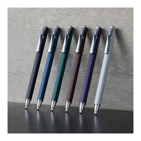 Sakura Color Products Kugel Kugelschreiber iD Einzel 6-Farben-Set 0,3 mm Reines Schwarz, Nachtschwarz, Waldschwarz, Mokka-Schwarz, Mysteriöses Schwarz, Bleistift-Schwarz