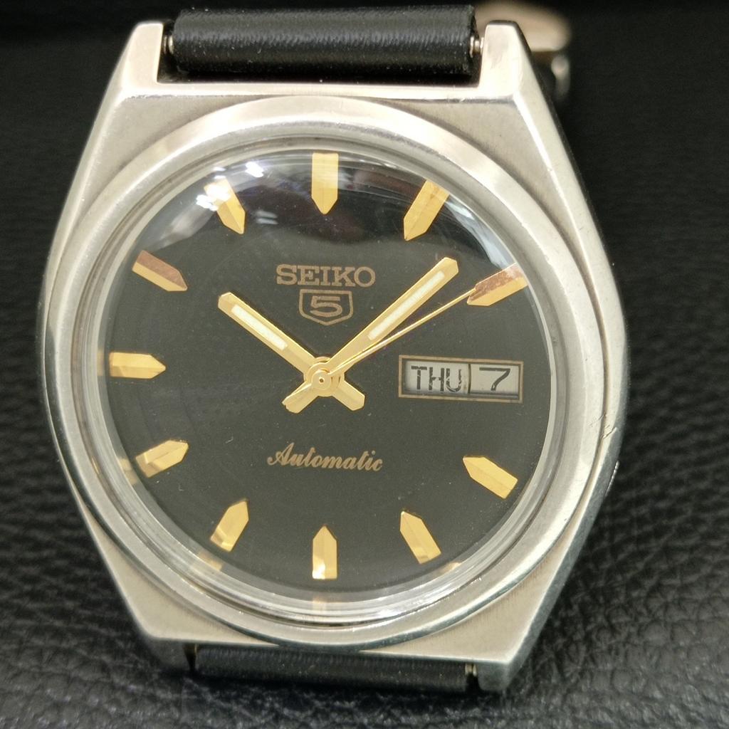 AUTOMATIC VINTAGE SEIKO 5 JAPAN MENS BLACK COLOR DIAL WATCH a707792-1