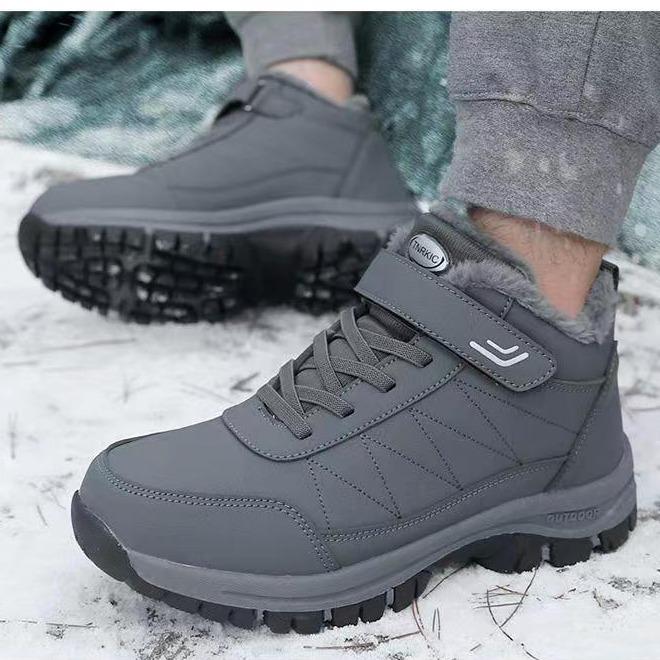 Men's Autumn/Winter Velvet & Cotton Walking Shoes: Warm Snow Boots & Casual Footwear for Middle-Aged & Elderly