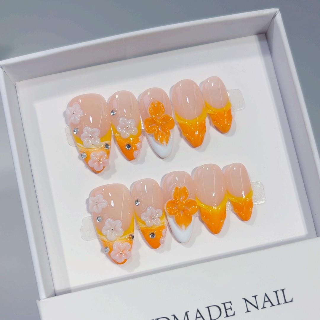 

Peach Blossom Gradient Ice Flower Blush: Three-Dimensional Whitening Wearable Manicure. Extra Small