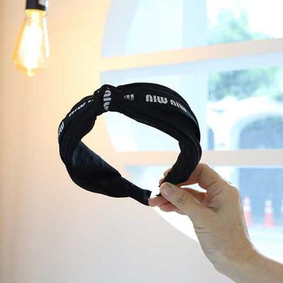 Breites Bandana mit Schriftzug Haarband Stirnband (4 Typen)