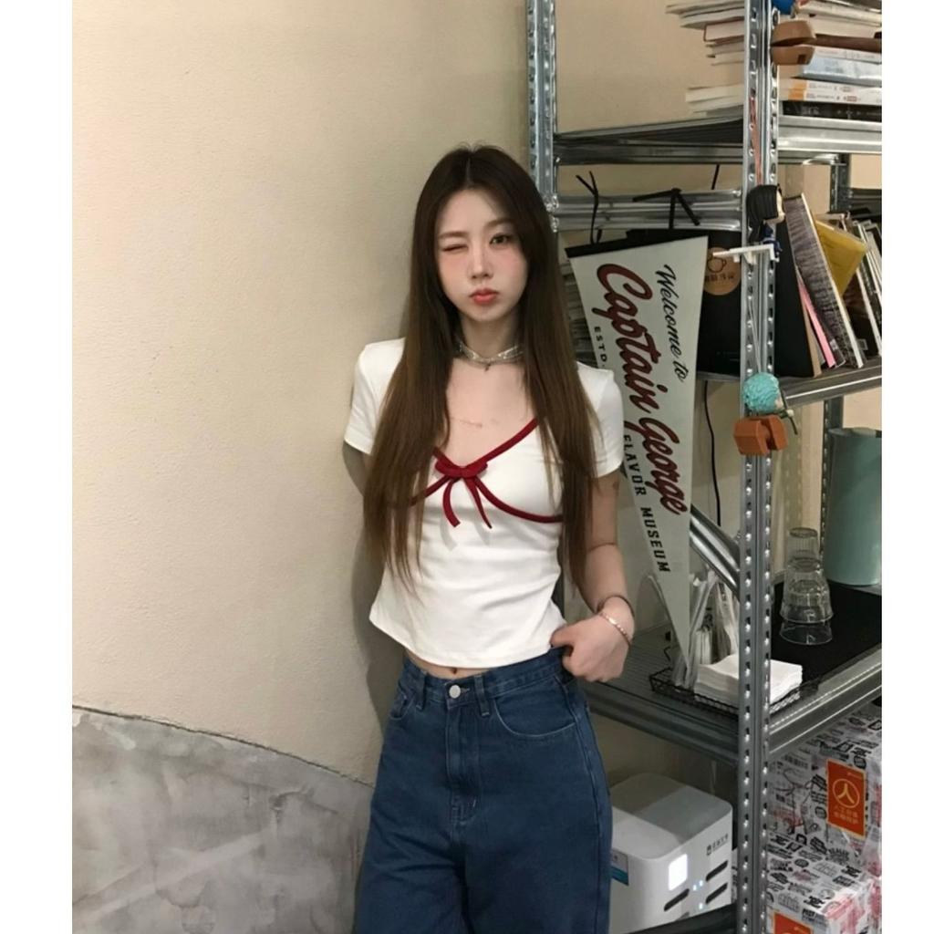 Deep V-neck Front Shoulder Slim and Thin Short-sleeved T-shirt Women's Summer Fashion Pure Lust Sweet Spice Versatile Temperament Top Ins