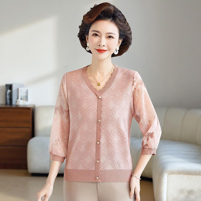 

Stylish Knit Top with Three-Quarter Gauze Sleeves for Moms - 2026 Spring/Summer Lightweight Design for Middle-Aged and Older Women 110 (recommended 85-115 jin) рожевий