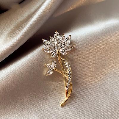 Lotus Brooch High-End Female Luxury Temperament Brooch Design Sense Niche Pin Fixed Clothes Embellishment Accessories