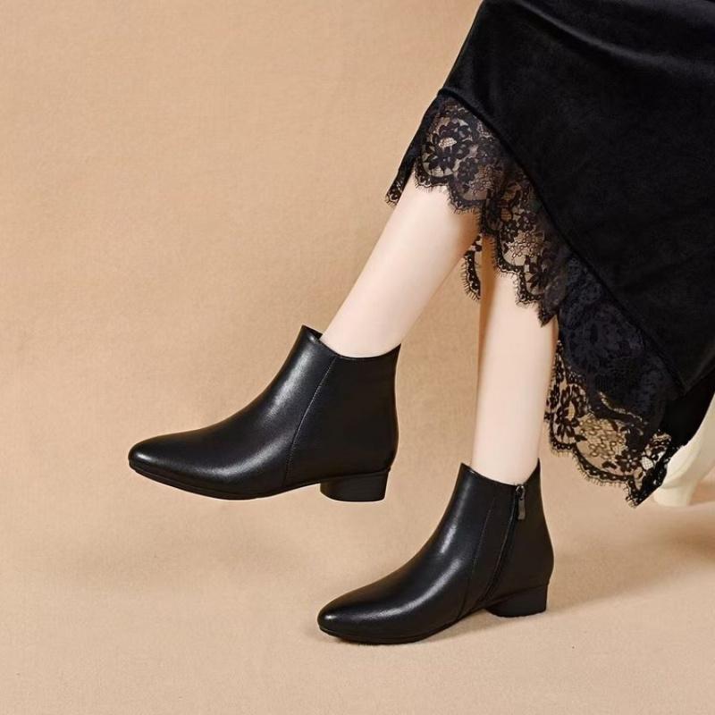 New Women'S Leather Ankle Boots-Low Heel Booties With Zipper, Soft Sole Comfortable Boots For Mothers, Fall/Winter  Shoes