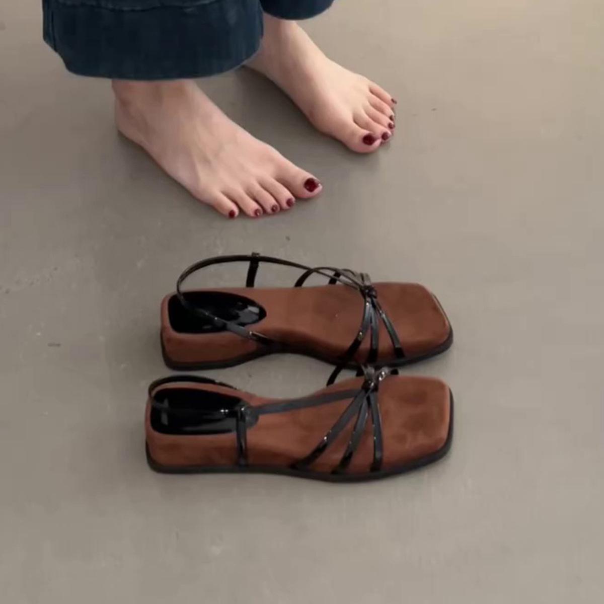 

Темпераментные сандалии на танкетке с квадратным носком, женская юбка, универсальная обувь на платформе с открытым носком 40 чёрный