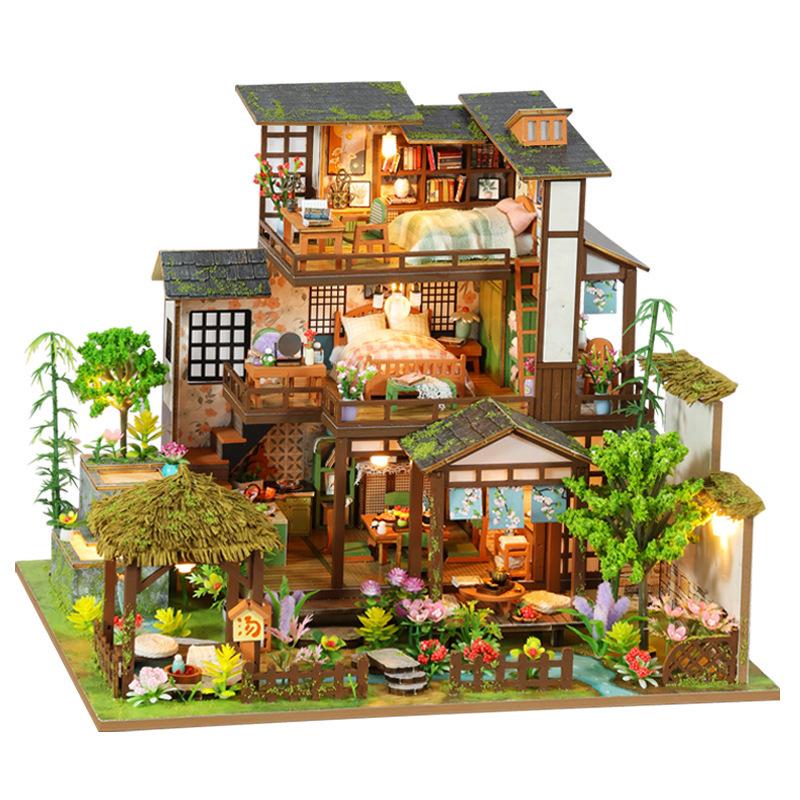 Forest hut handmade assembly miniature house model antique style attic small courtyard wooden assembly decorative ornaments