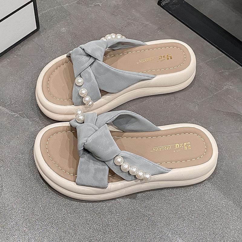 Summer wear 2025 new muffin platform slippers retro versatile with skirt cross with beach sandals women