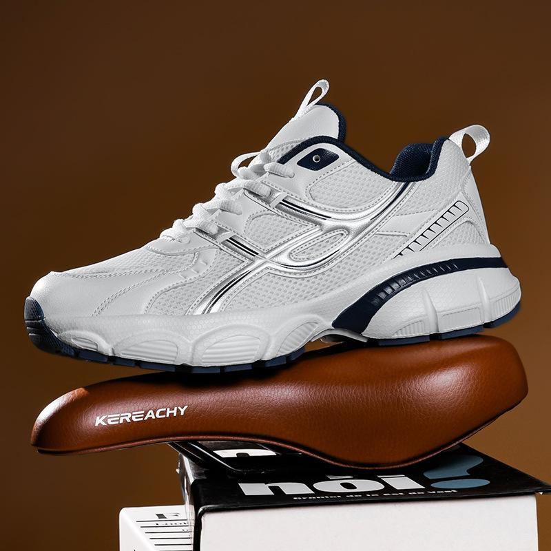 New Dad Shoes Men's Summer Breathable Mesh Black Sneakers Men's 2025 New Ultra-light White Men's Running