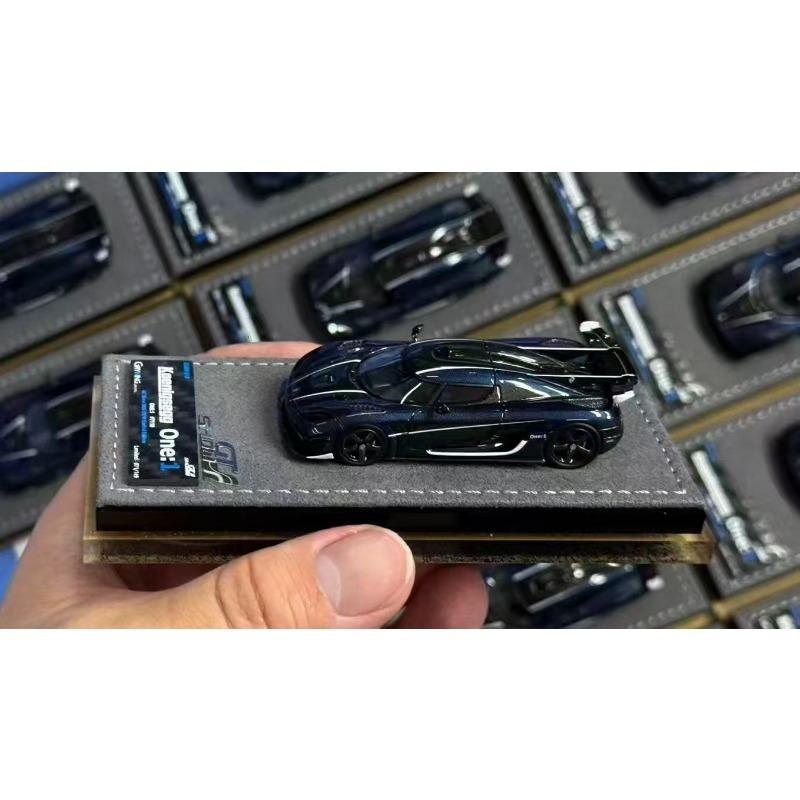 

GRYNING 1:64 Suzhou GTshow exclusive item, die-cast alloy car model, gift for boys, adult collection piece.