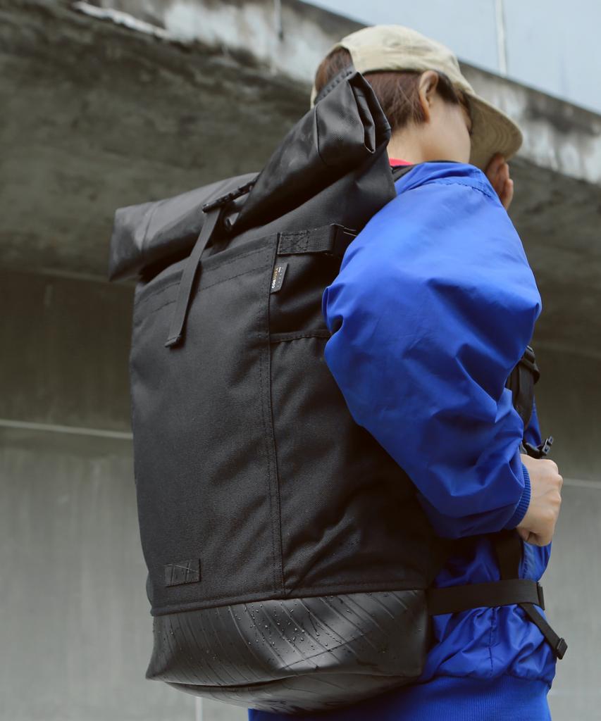 Rubberkiller Rob Roll-Top Backpack [Black]