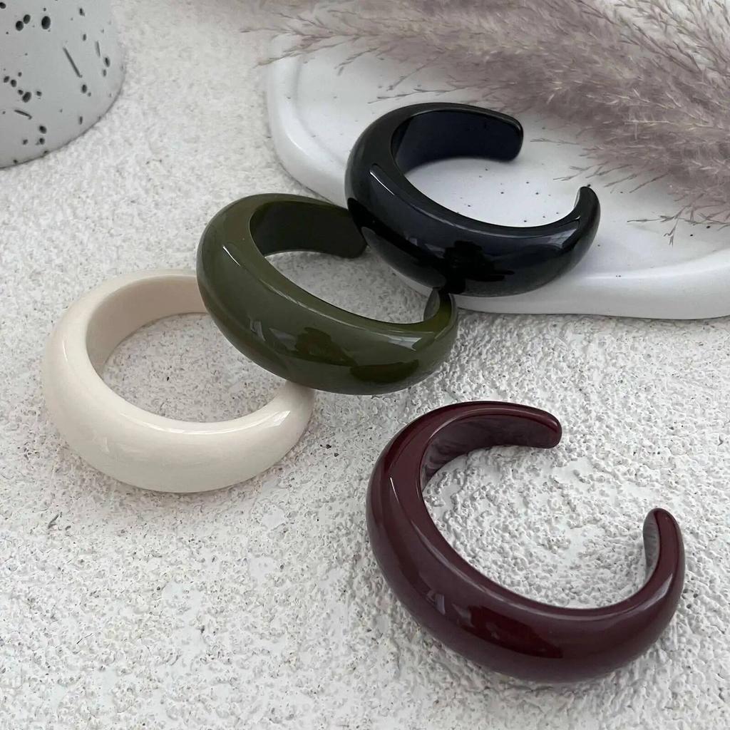 Ingemark Y2K Boho Thick Resin Acrylic Open Wide Bangles for Women New Trend Vintage Irregular Chunky Arm Bracelets Daily Jewelry