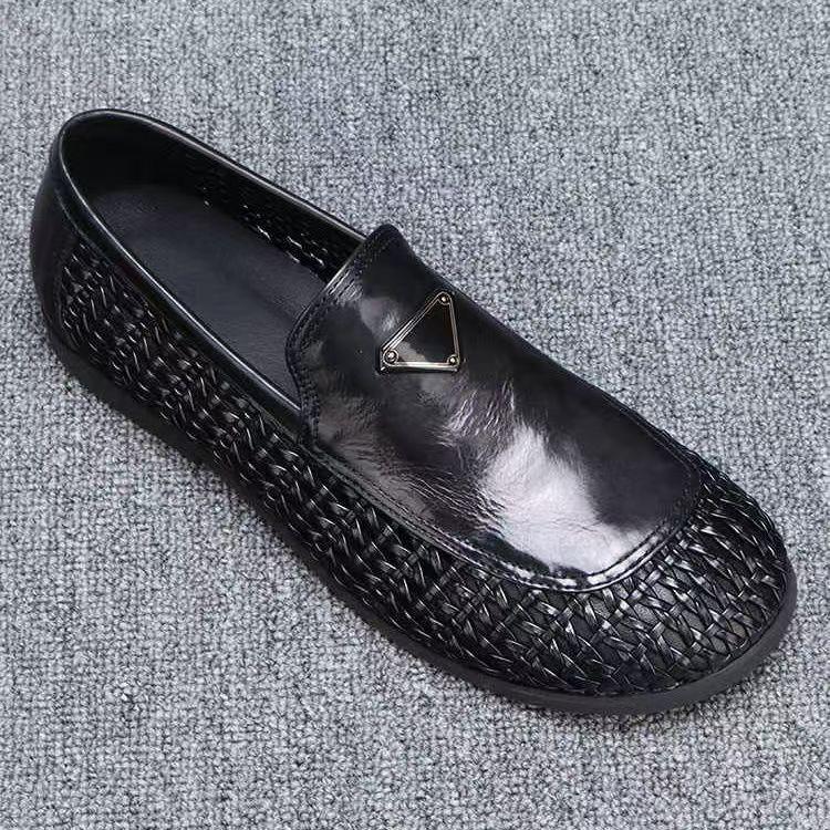 Summer new hollow men's shoes breathable casual leather shoes men's hand-woven one-pedal versatile