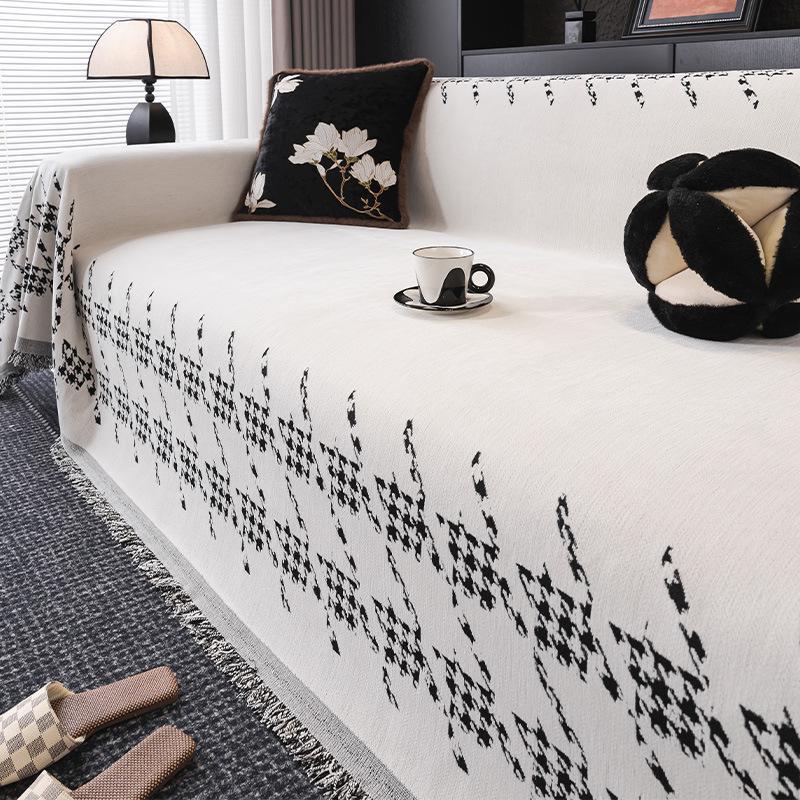 New Sofa Cover One-Piece All-Inclusive Sofa Cushion Oversized Anti-Cat Scratch Black Dirt-Resistant Sofa Cover