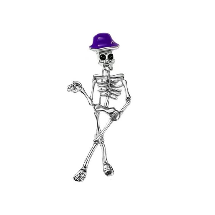 Stylish Skull Brooch Sturdy Alloy Gothic Jewelry for Women Detailed Designs Secure Pin Daily Party Gift