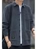 Men's Corduroy Warm Shirt: Velvet-Lined, Multi-Pocket, Long Sleeve Casual Workwear for Autumn/Winter.
