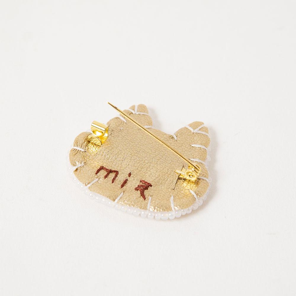 Cat embroidery brooch [mia] (Brooch for ladies, clothes, women's accessories) Made in Japan, handmade, Scandinavian goods, gift, stylish, adult, cute