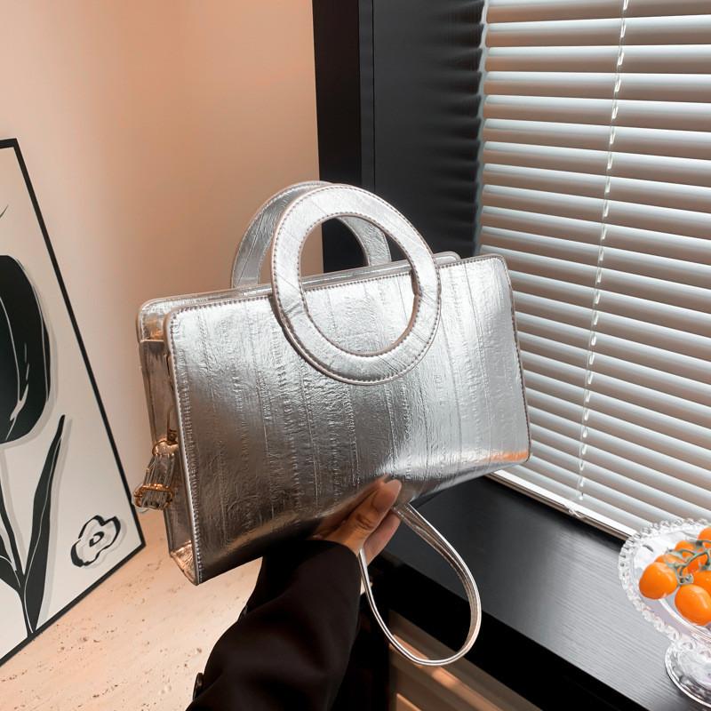 Trendy Fashionable Small Square Handbag With Spacious Interior For Everyday Use