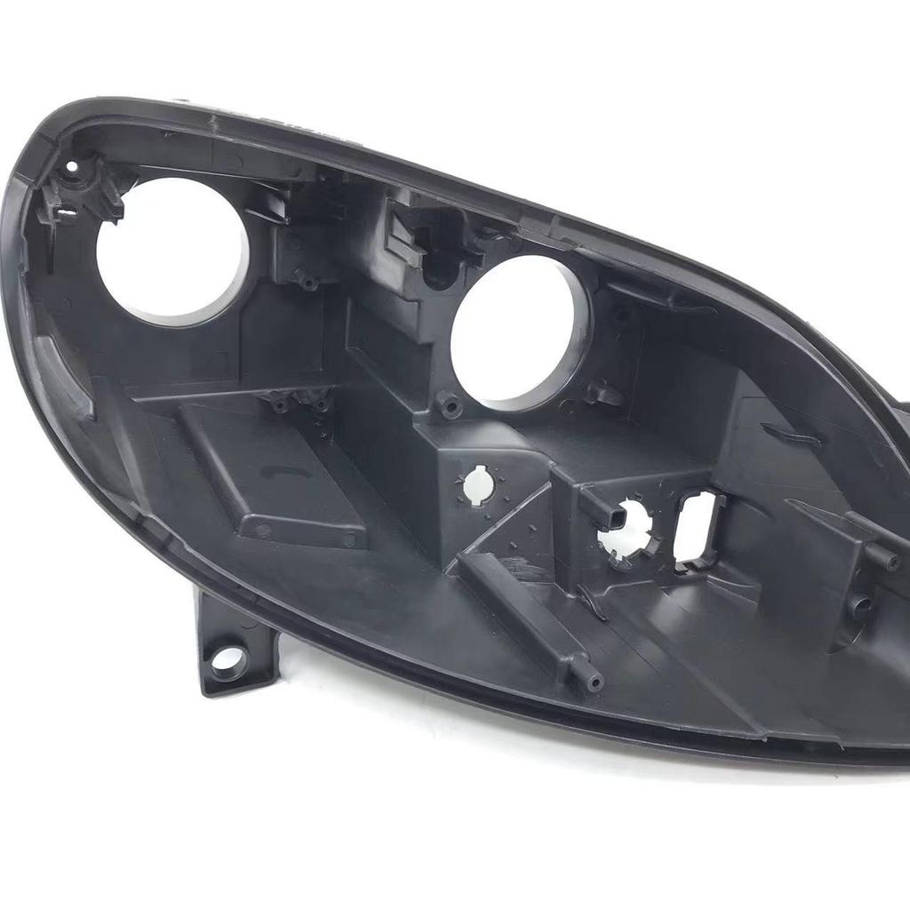 09-12 Volkswagen Bora Scheinwerfer Rückschale und Sockel - Schwarz