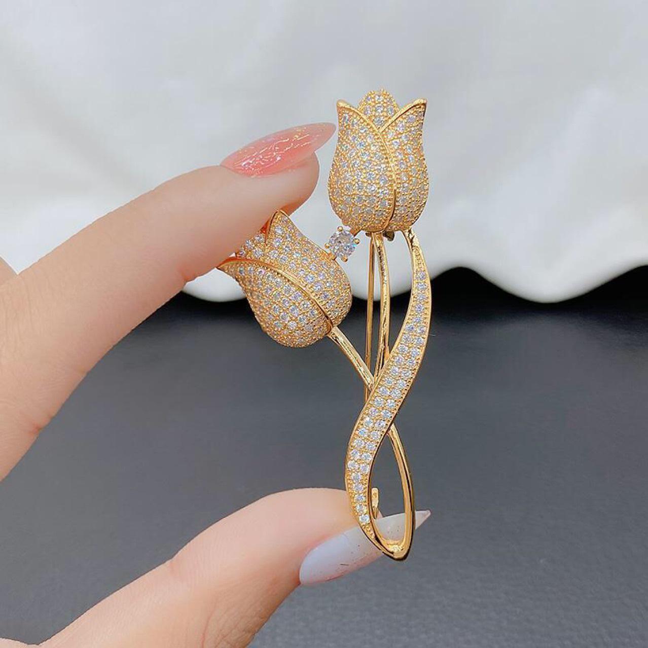 

Women s Tulip Brooch - Copper Micro-Paved Rhinestones Corsage & Suit Accessory