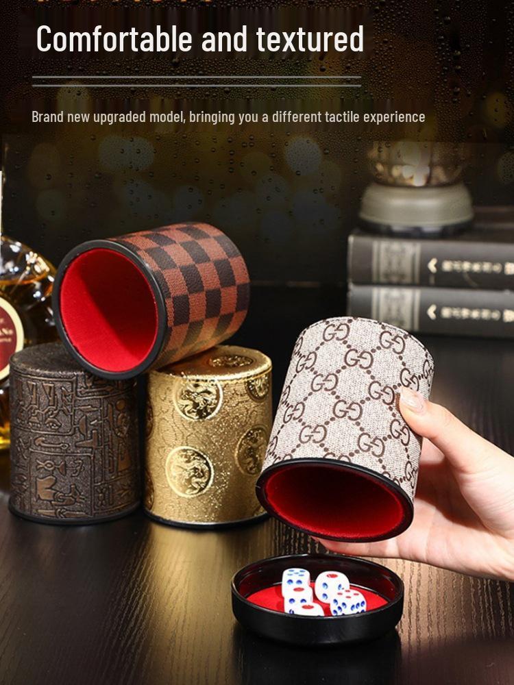 Flockad Ljudabsorberande Läder Tärningskopp Set med 6 Tärningar