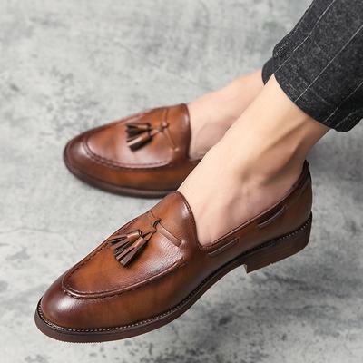 New  Pointed Casual Leather Shoes Men's Wedding Shoes Bullock Fringe a Slip-on Beef Sole Stylist Fashion Shoes
