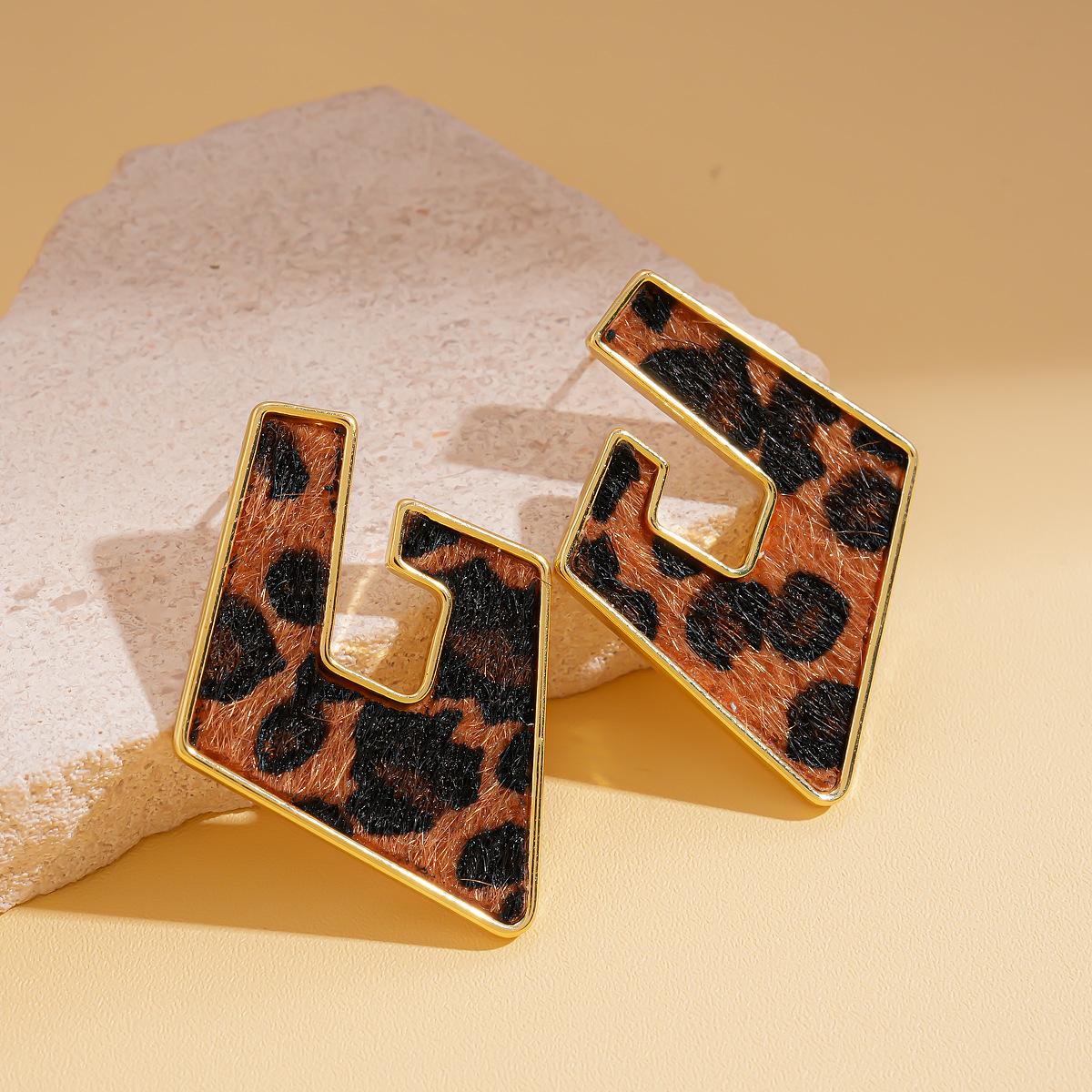 Exaggerated hollow geometric rhombus leopard print silver needle stud earrings fashion personality earrings