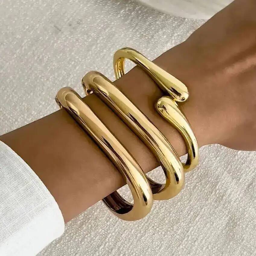 Salircon 3 Styles Vintage Hip Hop Glossy Water Drop Cuff Bangles for Women Punk Gold Color Geometric Spring Bracelet Men Jewelry