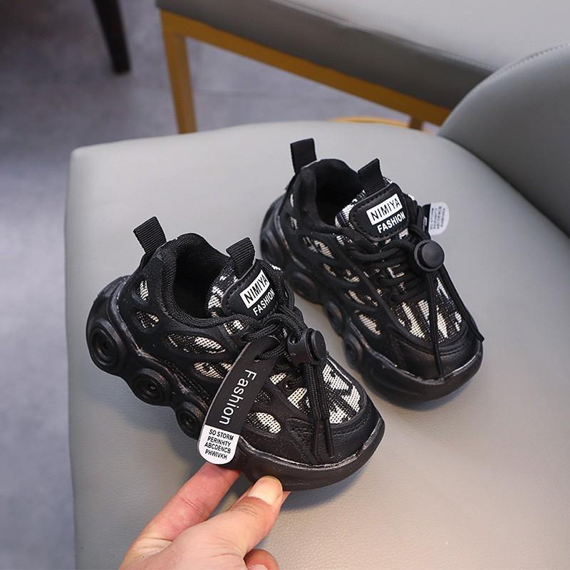 Fashion LED Light Shoes Children Mesh Breathable Casual Sneakers for Boys Girls Comfortable Kids Anti-Slip Luminous Shoes