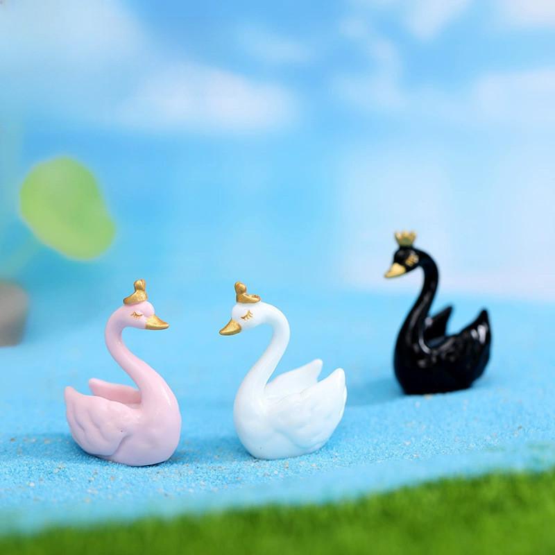 Cute Resin Cartoon Swan Figurines For Miniature Garden And Home Decor