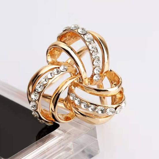 Rhinestone Scarf Ring 3-Ring Scarf Clip Ring Sparkly Elegant Scarf Holder Ring for Women Shawls Neckerchiefs Silk Scarves