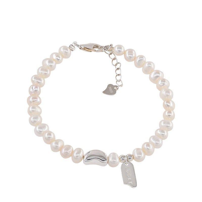 Elegant Baroque Pearl Heart Bracelet for Women - Niche Design, Fashionable, Lucky Charm Jewelry
