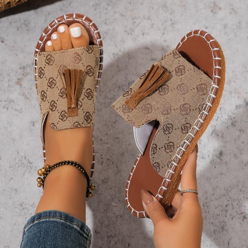 Fashion Women Slippers Summer Casual Beach Holiday Slippers New Fashion Fringe Outdoor Flat Shoes Women Open Toe Sandals Slides Women